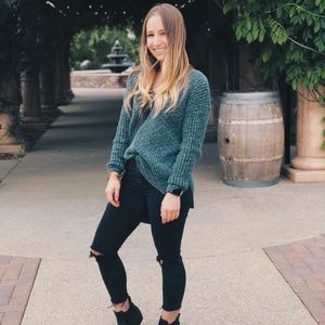 Meet your Posher, Melissa